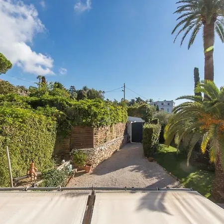 B024 - Magnifique - Piscine - Centre Вилла