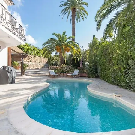 B024 - Magnifique - Piscine - Centre Villa Cannes